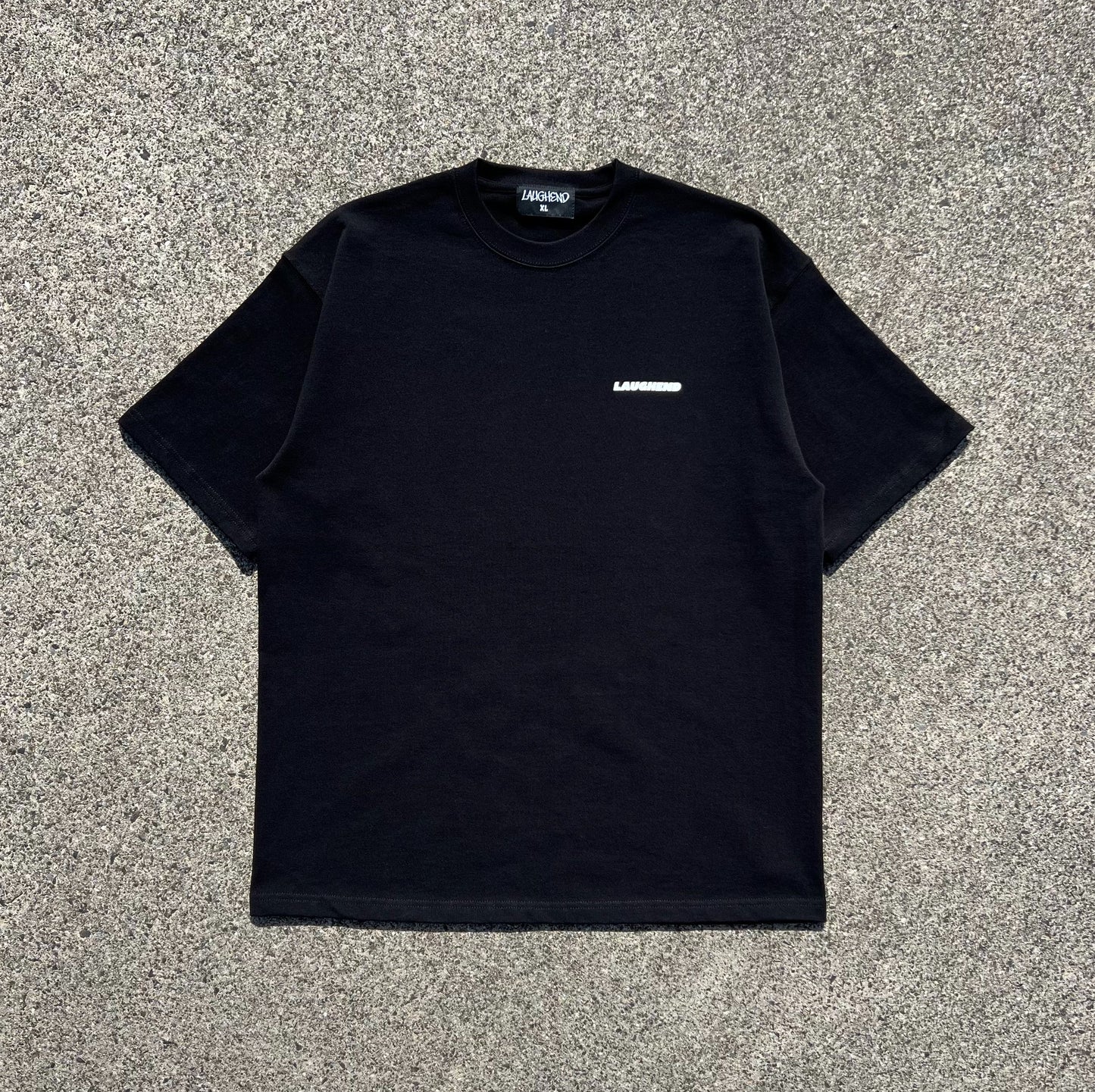 Horizontal logo tee (black)